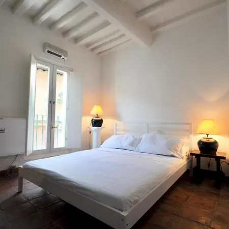 Apartament Pantheon